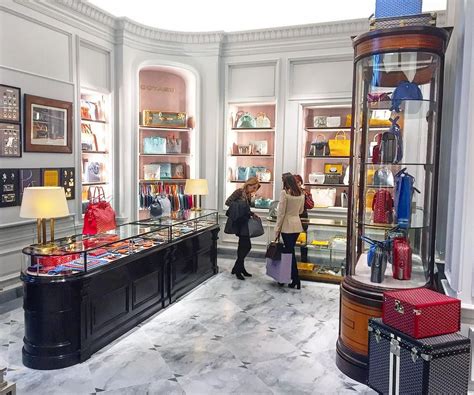 maison goyard bergdorf goodman's